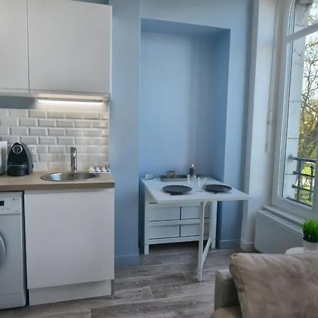 Appartment Les Suites Du Parc Besançon Zimmer foto